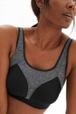 Women’s High-Impact Color-Block Sports Bra - Image 2