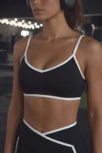 Women’s Cross-Waistband Contrast Piping Activewear Set - Image 2